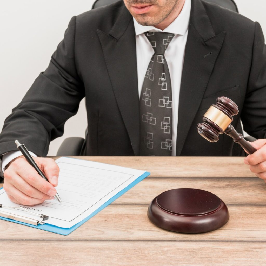 Understanding Baltimore's comparative negligence law impacts fault determination and compensation in personal injury claims.